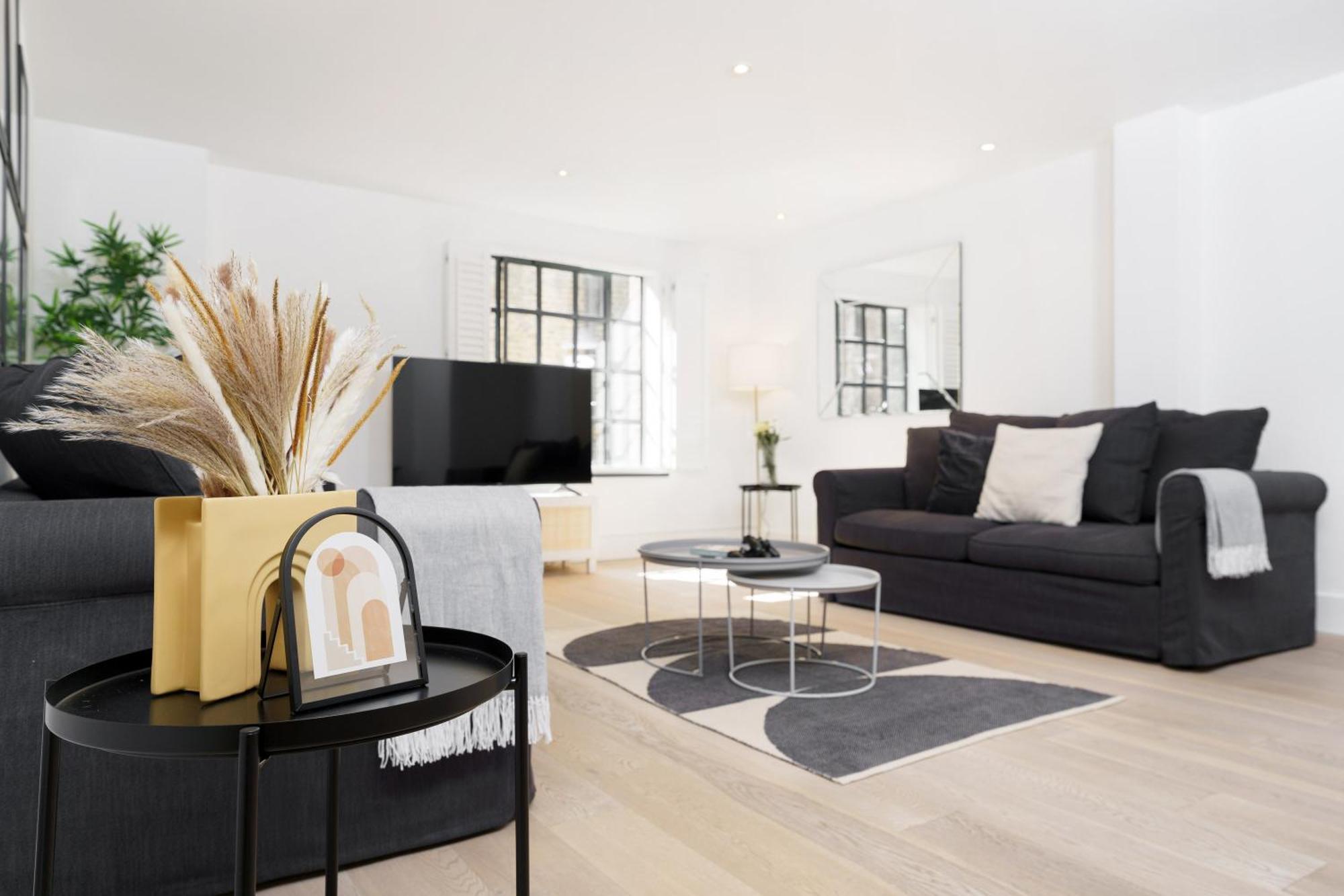 Trafalgar Sq 1 Bedr, 3 Beds Sleeps 6 London Eksteriør billede